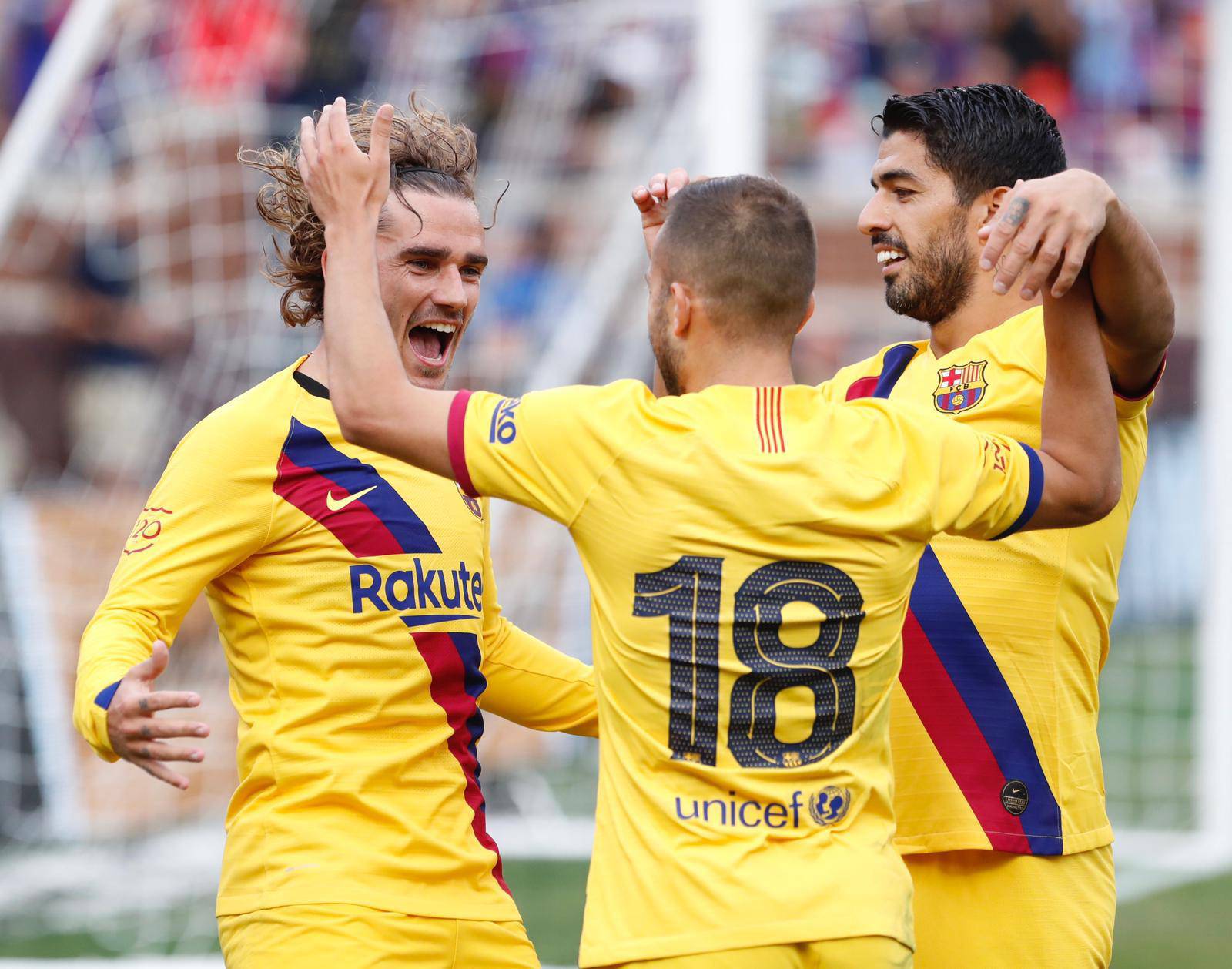 阿贾克斯折戟之悔,抵挡不住拜仁慕尼黑猛攻,遗憾结束国际足球锦标赛之旅