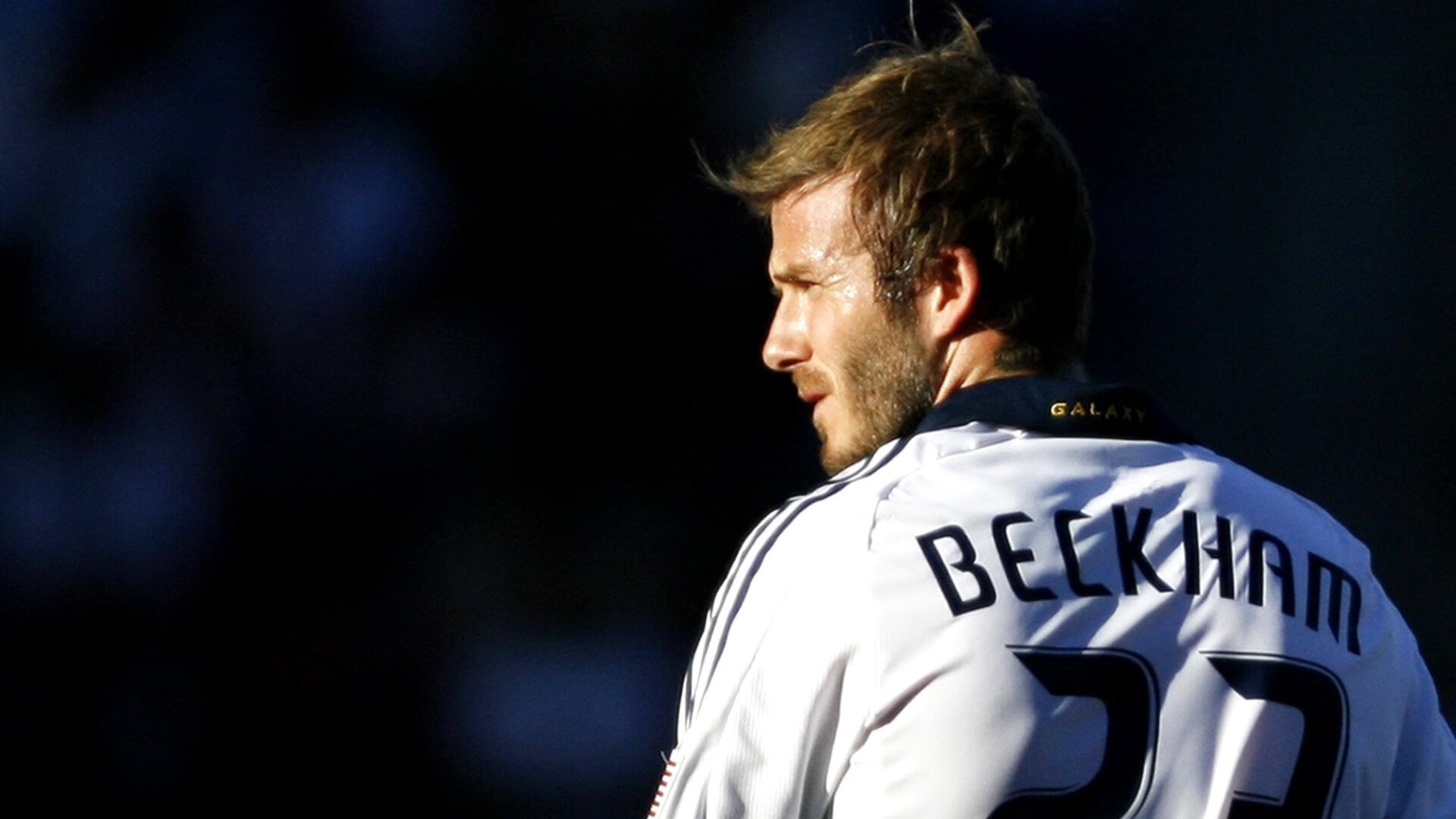 蒂姆重返拜仁赛场:持续失利背后的逆袭气势